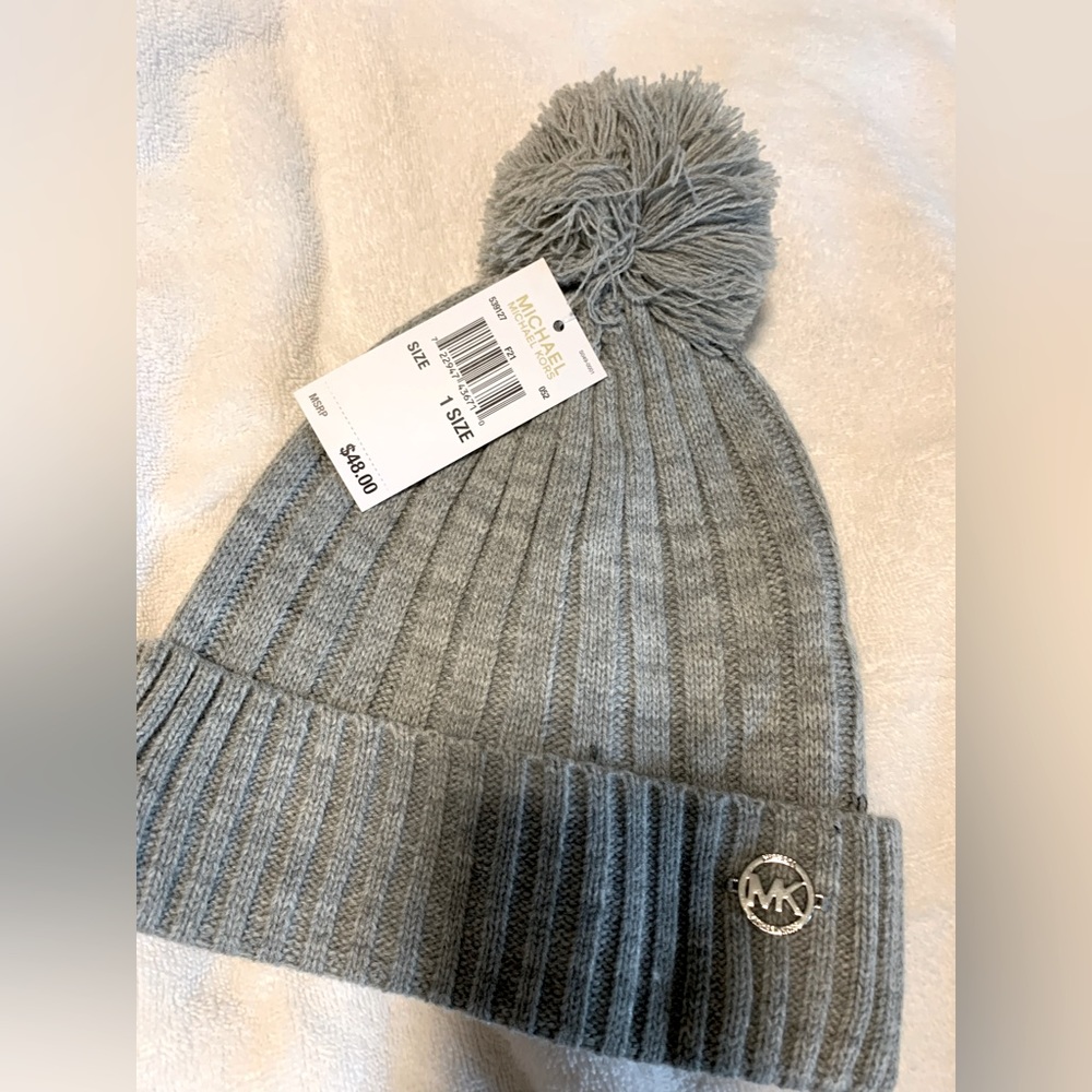 NWT Michael Kors Beanie